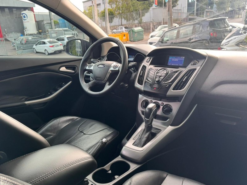 FOCUS 2.0 SE HATCH 16V FLEX 4P AUTO - 2015 - CAXIAS DO SUL