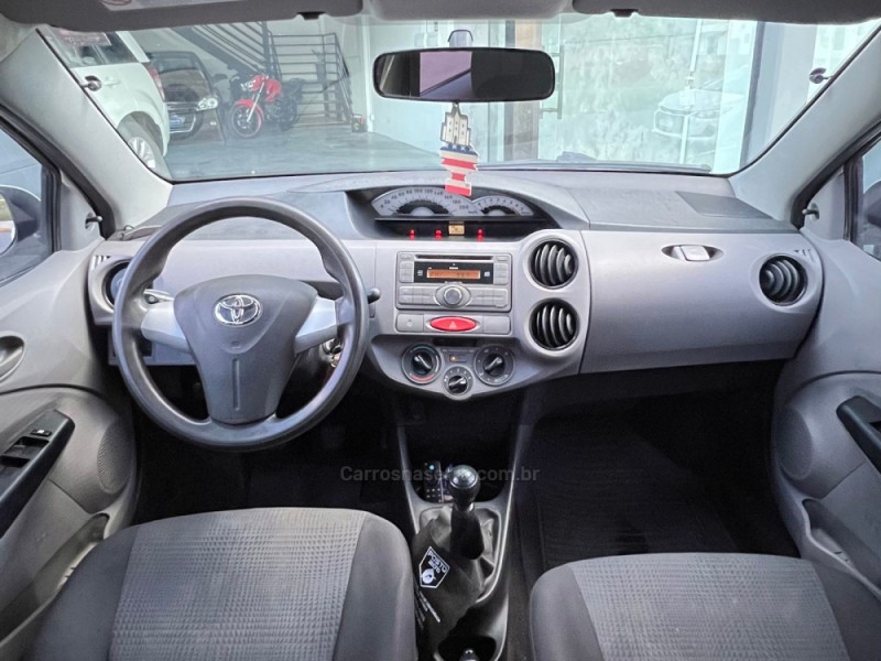 ETIOS 1.5 XS 16V FLEX 4P MANUAL - 2013 - ESTâNCIA VELHA
