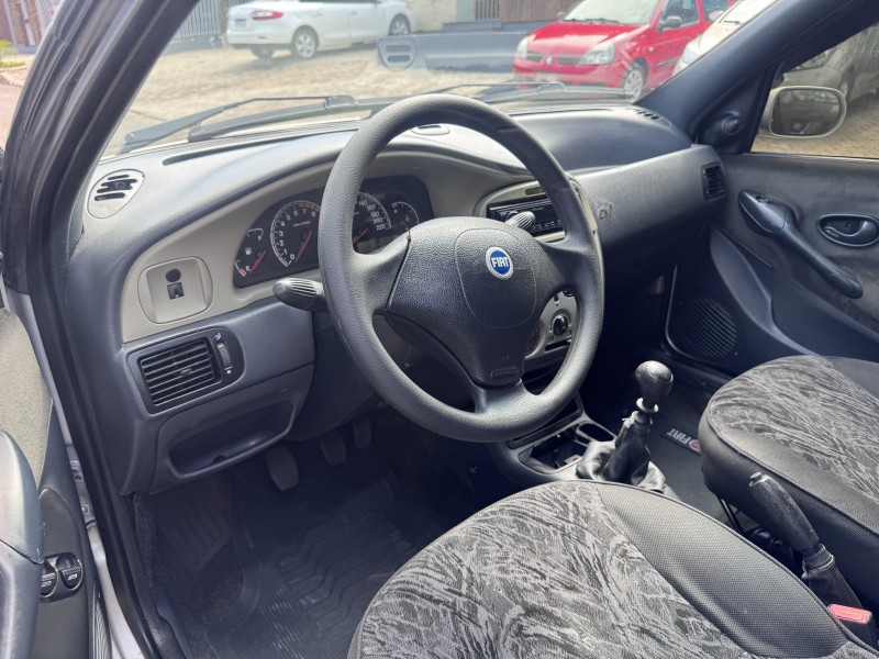 PALIO 1.6 MPI STILE WEEKEND 16V GASOLINA 4P MANUAL - 2003 - DOIS IRMãOS