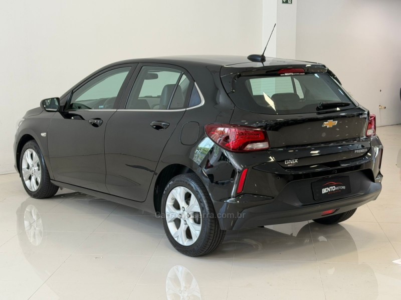 ONIX 1.0 PREMIER II 12V TURBO FLEX 4P AUTOMÁTICO - 2020 - BENTO GONçALVES