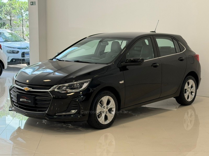 ONIX 1.0 PREMIER II 12V TURBO FLEX 4P AUTOMÁTICO - 2020 - BENTO GONçALVES
