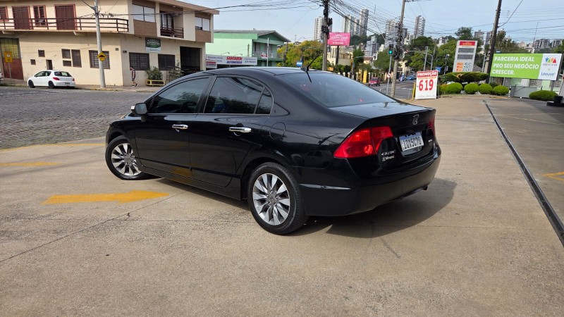 CIVIC 1.8 LXL 16V FLEX 4P AUTOMÁTICO - 2010 - CAXIAS DO SUL