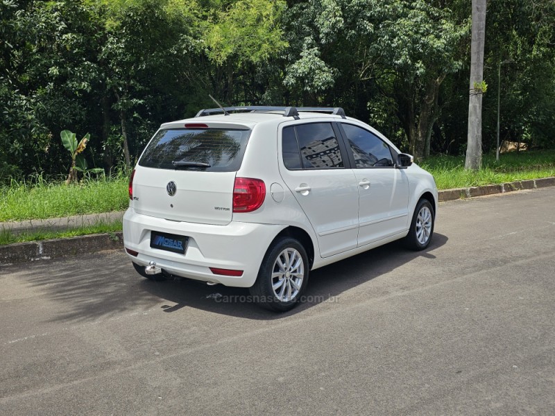FOX 1.6 MI 8V FLEX 4P AUTOMATIZADO - 2014 - CAMPO BOM