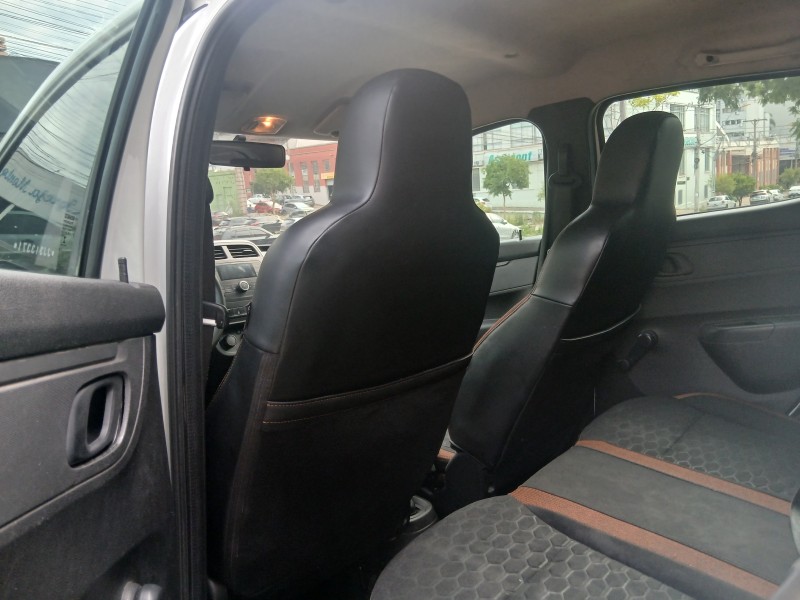 KWID 1.0 12V SCE FLEX ZEN MANUAL - 2018 - CAXIAS DO SUL