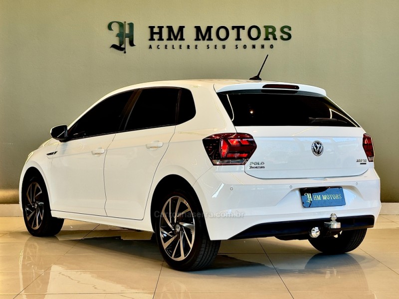 POLO 1.0	200 TSI HIGHLINE AUTOMÁTICO  - 2018 - CAXIAS DO SUL