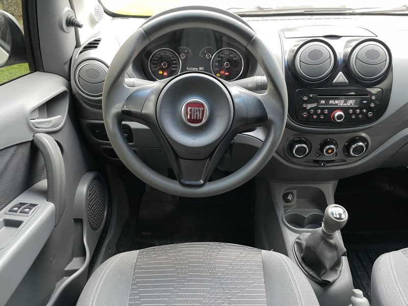 PALIO 1.4 MPI ATTRACTIVE 8V FLEX 4P MANUAL - 2015 - CAXIAS DO SUL