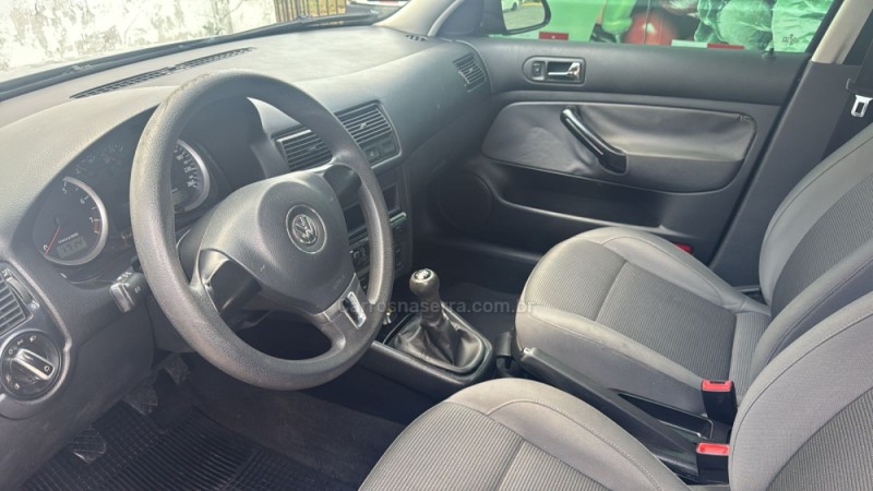 GOLF 1.6 MI 8V FLEX 4P MANUAL - 2010 - CAXIAS DO SUL