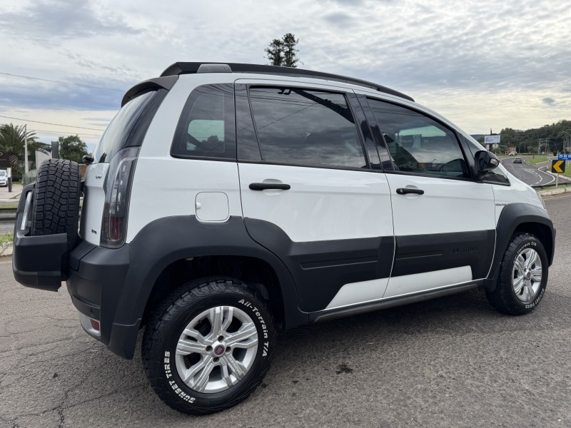 IDEA 1.8 MPI ADVENTURE 8V FLEX 4P MANUAL - 2013 - DOIS IRMãOS