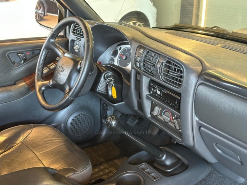 S10 2.8 EXECUTIVE 4X4 CD 12V TURBO INTERCOOLER DIESEL 4P MANUAL - 2008 - CAXIAS DO SUL