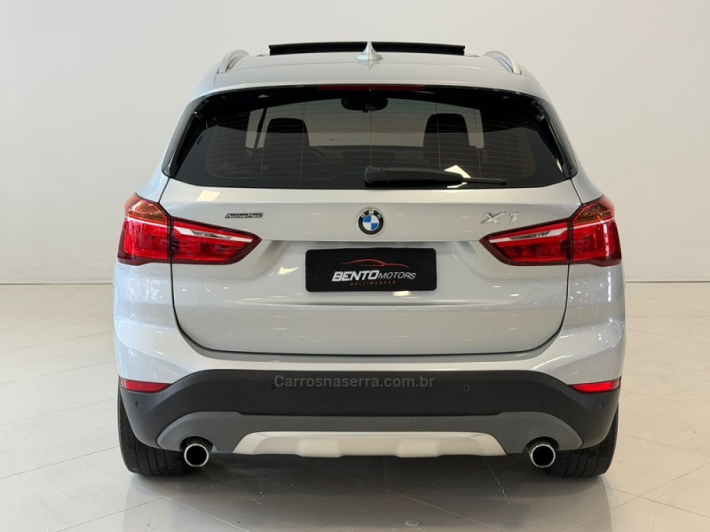 X1 2.0 16V TURBO ACTIVEFLEX SDRIVE20I 4P AUTOMÁTICO - 2017 - BENTO GONçALVES