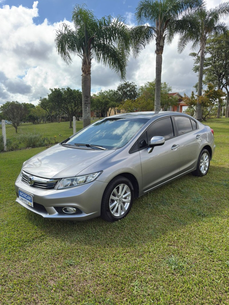 civic 2.0 lxr 16v flex 4p automatico 2014 farroupilha