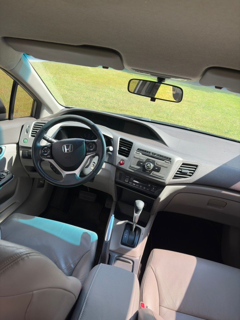 CIVIC 2.0 LXR 16V FLEX 4P AUTOMÁTICO - 2014 - FARROUPILHA