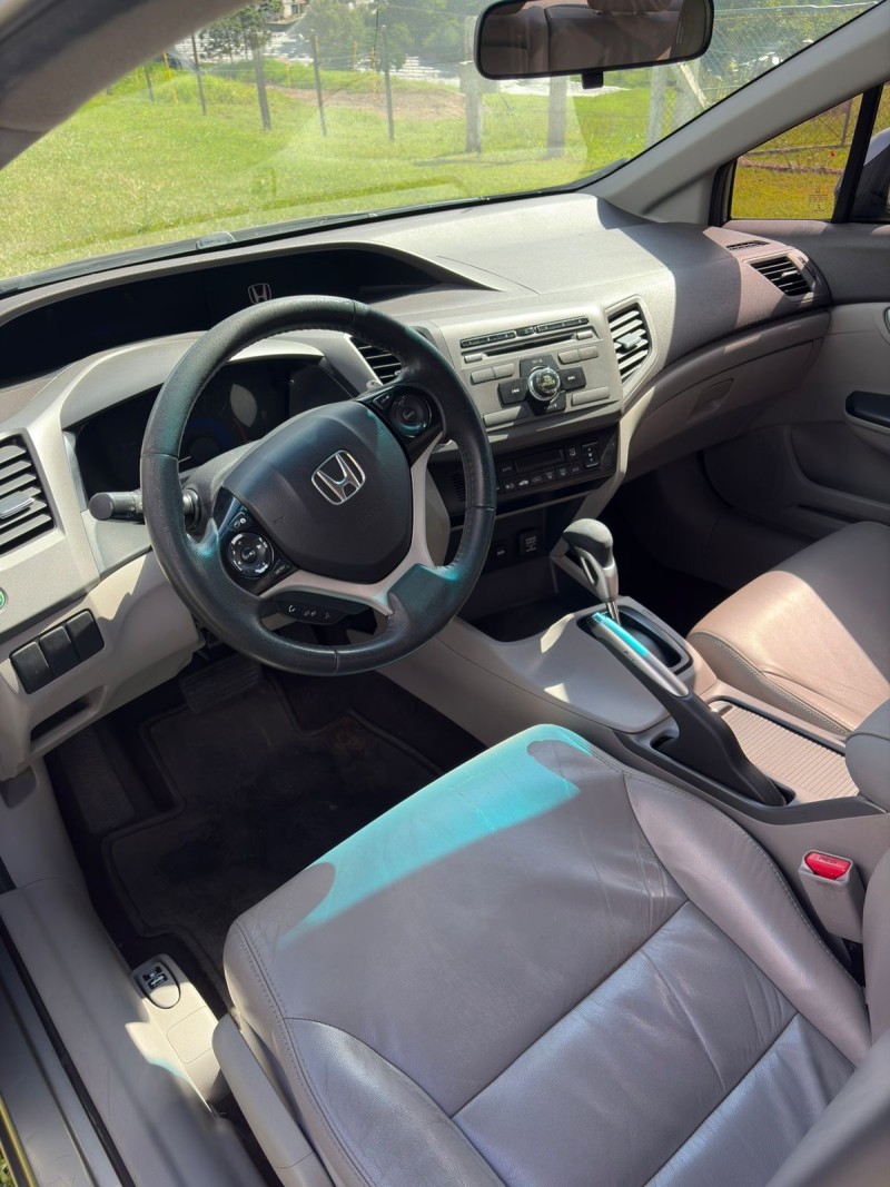 CIVIC 2.0 LXR 16V FLEX 4P AUTOMÁTICO - 2014 - FARROUPILHA