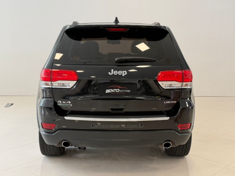 GRAND CHEROKEE 3.0 LIMITED 4X4 V6 24V TURBO DIESEL 4P AUTOMÁTICO - 2015 - BENTO GONçALVES