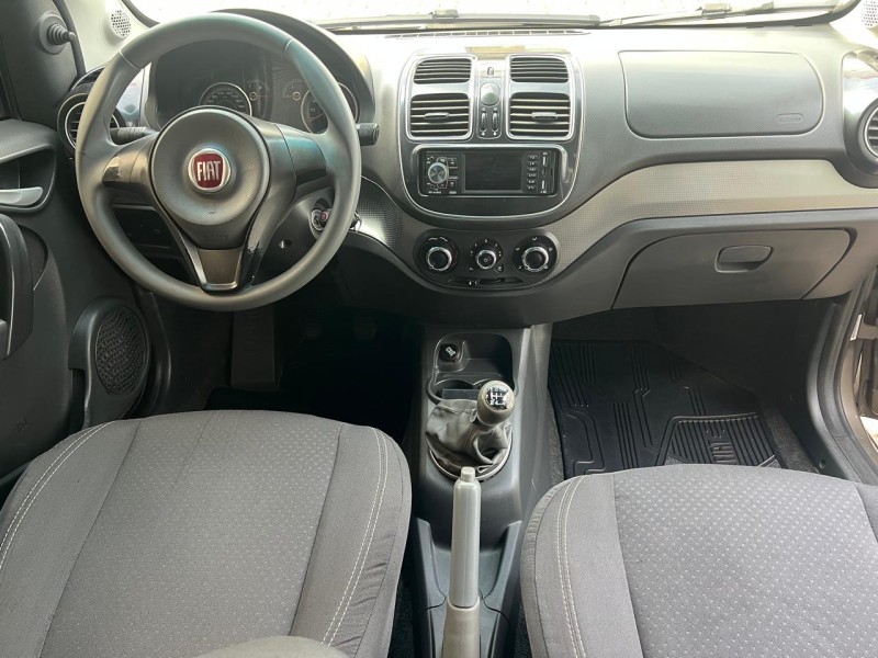 GRAND SIENA 1.4 MPI ATTRACTIVE 8V FLEX 4P MANUAL - 2015 - CAXIAS DO SUL