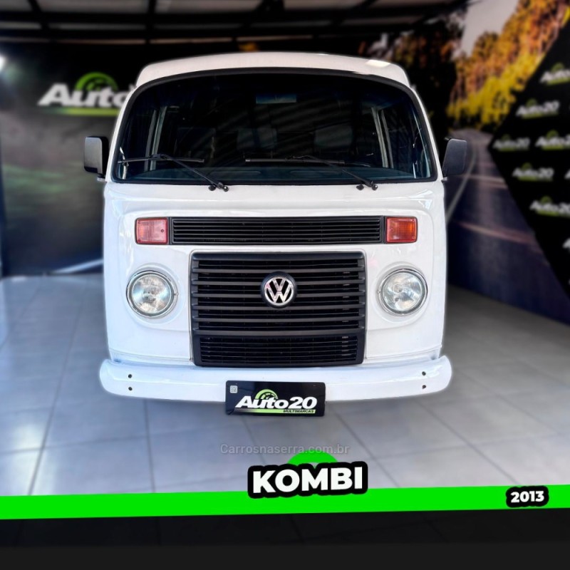 KOMBI 1.4 MI STD ESCOLAR 8V FLEX 3P MANUAL - 2013 - TAQUARA