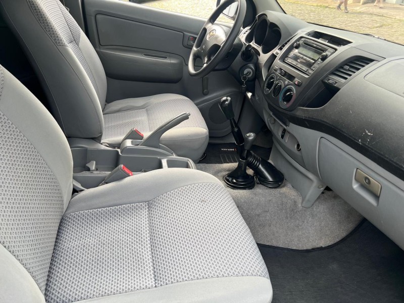 HILUX 2.5 STD 4X4 CD 16V TURBO DIESEL 4P MANUAL - 2009 - CAXIAS DO SUL