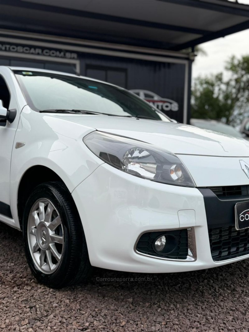 SANDERO 1.6 PRIVILÉGE 16V FLEX 4P AUTOMÁTICO - 2014 - LAJEADO