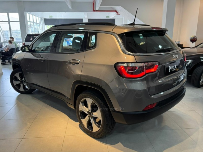 COMPASS 2.0 16V FLEX LONGITUDE AUTOMÁTICO - 2018 - CAXIAS DO SUL