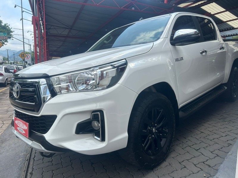HILUX 2.7 SRV 4X4 CD 16V FLEX 4P AUTOMÁTICO - 2020 - TRêS COROAS