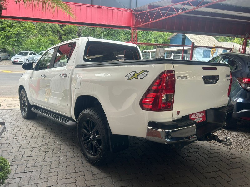 HILUX 2.7 SRV 4X4 CD 16V FLEX 4P AUTOMÁTICO - 2020 - TRêS COROAS
