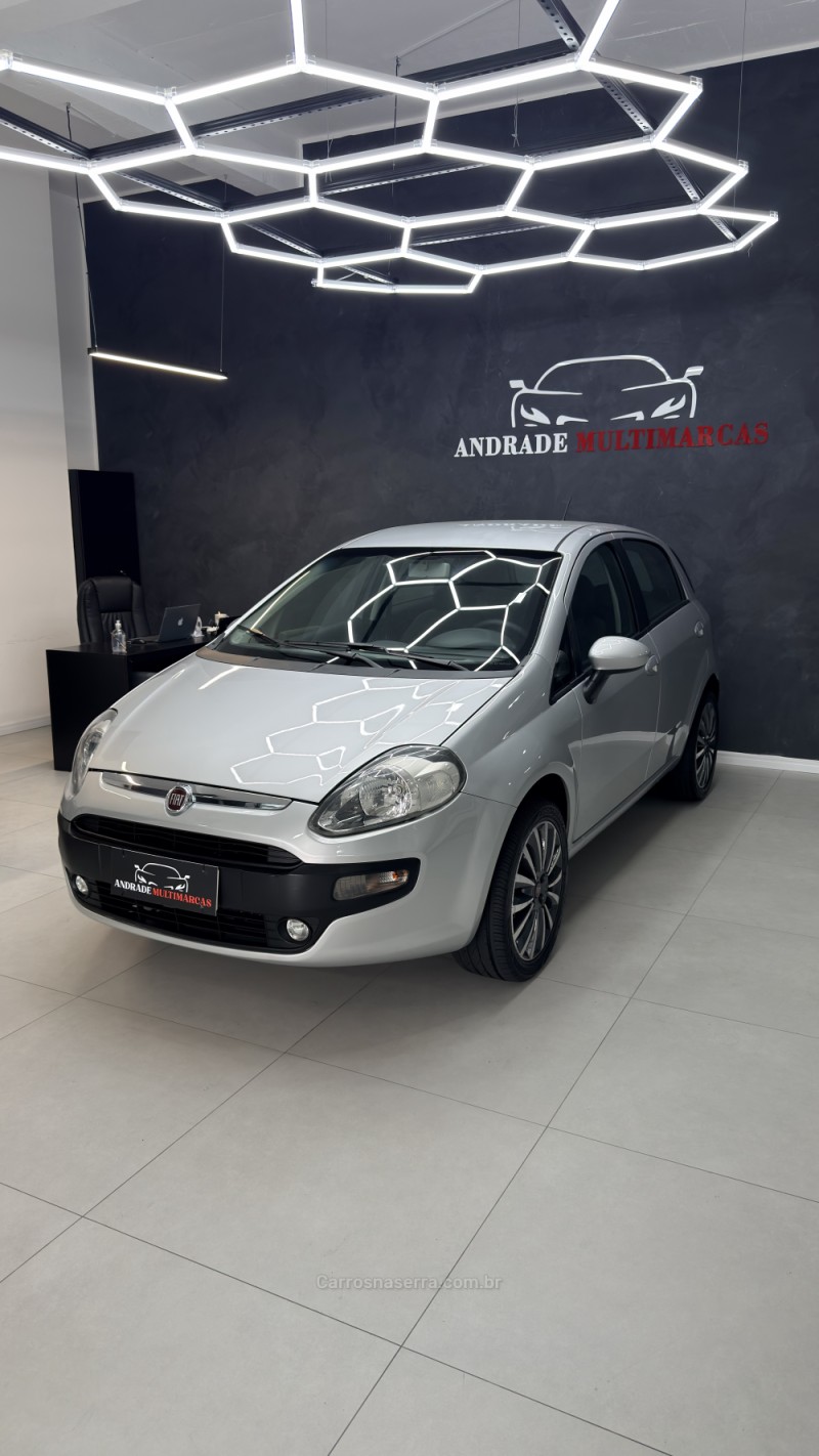 PUNTO 1.4 ATTRACTIVE 8V FLEX 4P MANUAL - 2013 - CAXIAS DO SUL