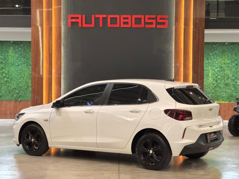 ONIX 1.0 LTZ 12V TURBO FLEX 4P AUTOMÁTICO - 2022 - NOVO HAMBURGO