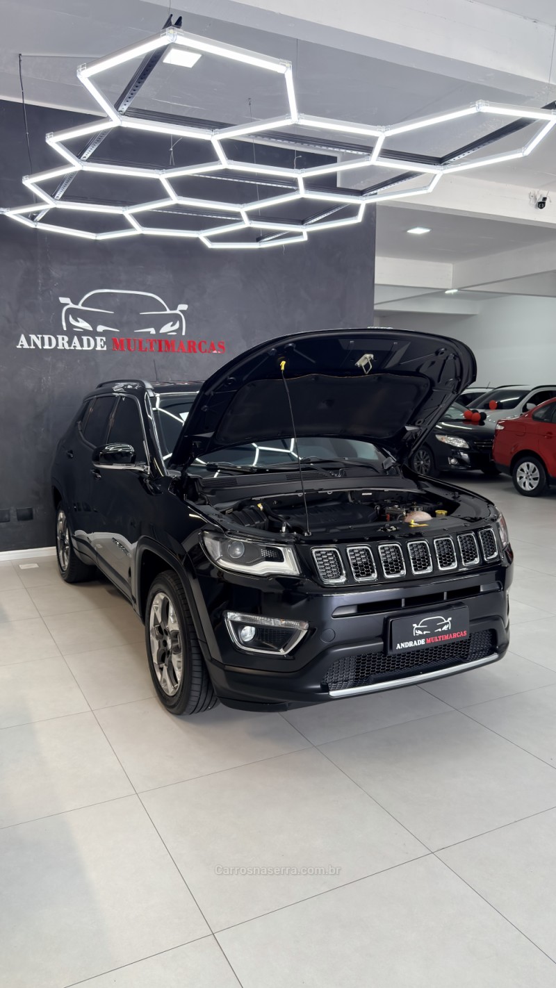 COMPASS 2.0 16V FLEX LIMITED AUTOMÁTICO - 2017 - CAXIAS DO SUL