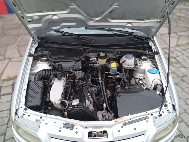 PARATI 1.6 MI 8V FLEX 4P MANUAL G.IV - 2006 - CAXIAS DO SUL