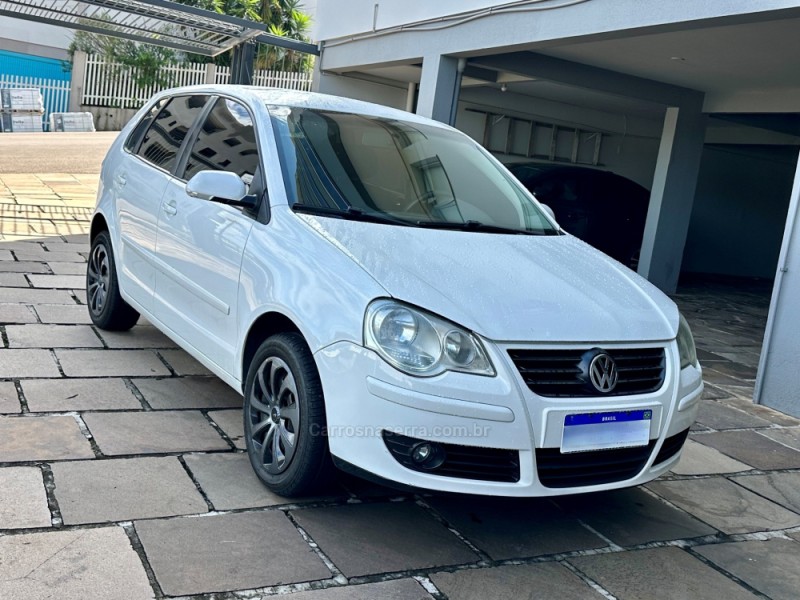 POLO 1.6 MI 8V FLEX 4P MANUAL - 2011 - GUAPORé