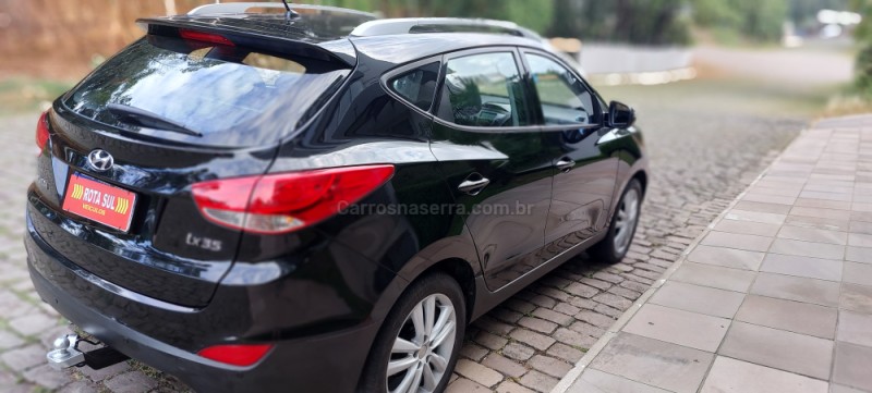 IX35 2.0 MPI 4X2 16V GASOLINA 4P MANUAL - 2011 - FARROUPILHA