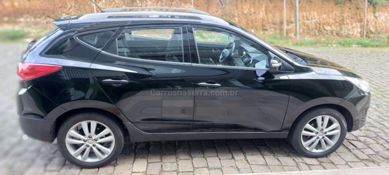 IX35 2.0 MPI 4X2 16V GASOLINA 4P MANUAL - 2011 - FARROUPILHA
