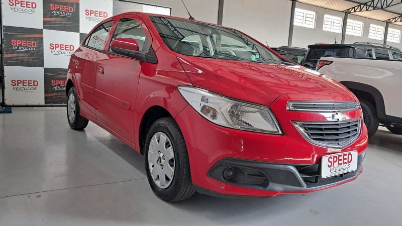 ONIX 1.0 MPFI LT 8V FLEX 4P MANUAL - 2013 - SãO SEBASTIãO DO CAí