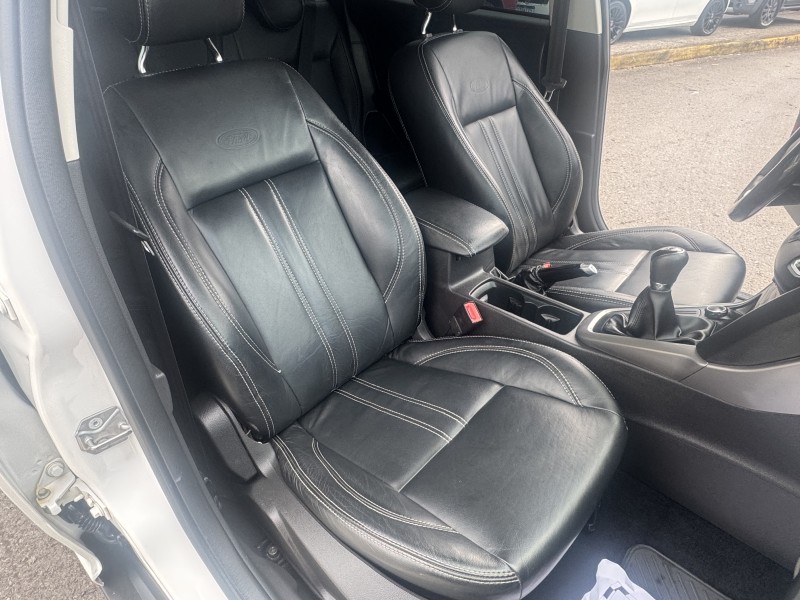 FOCUS 1.6 SE 16V FLEX 4P MANUAL - 2018 - CAXIAS DO SUL