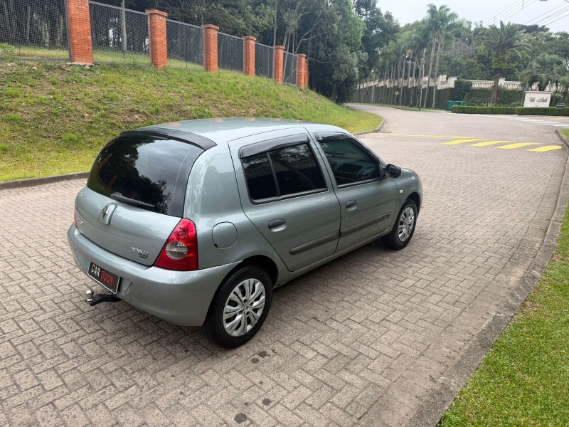 CLIO 1.0 AUTHENTIQUE 16V FLEX 4P MANUAL - 2008 - CAXIAS DO SUL