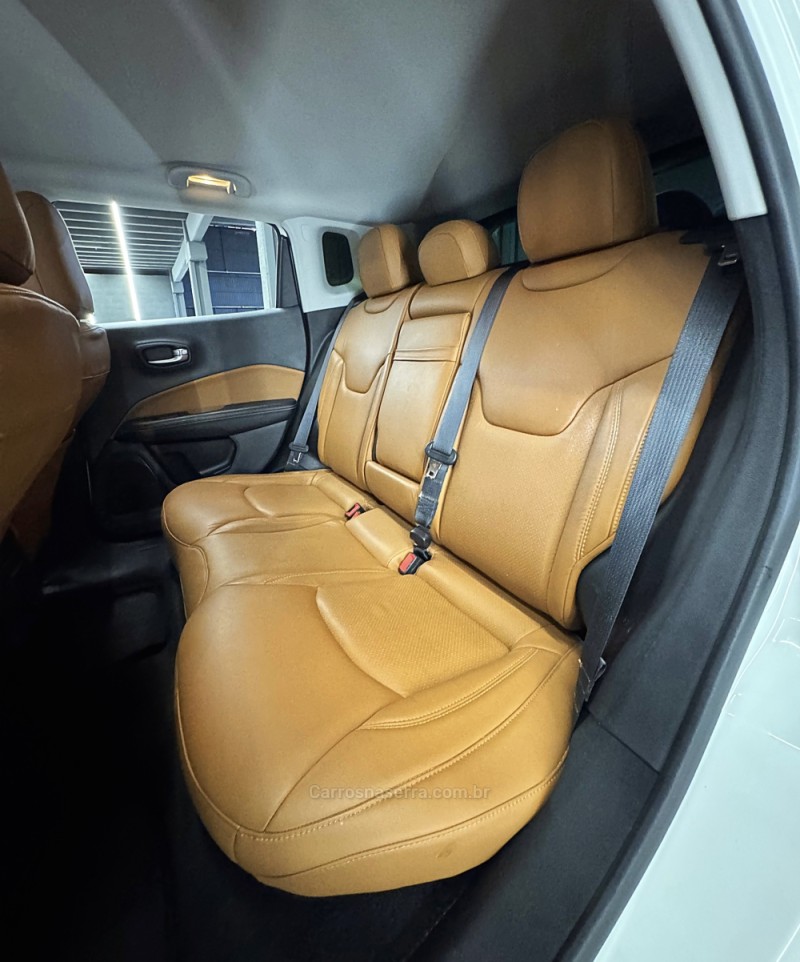 COMPASS 2.0 16V FLEX LONGITUDE AUTOMÁTICO - 2017 - PASSO FUNDO