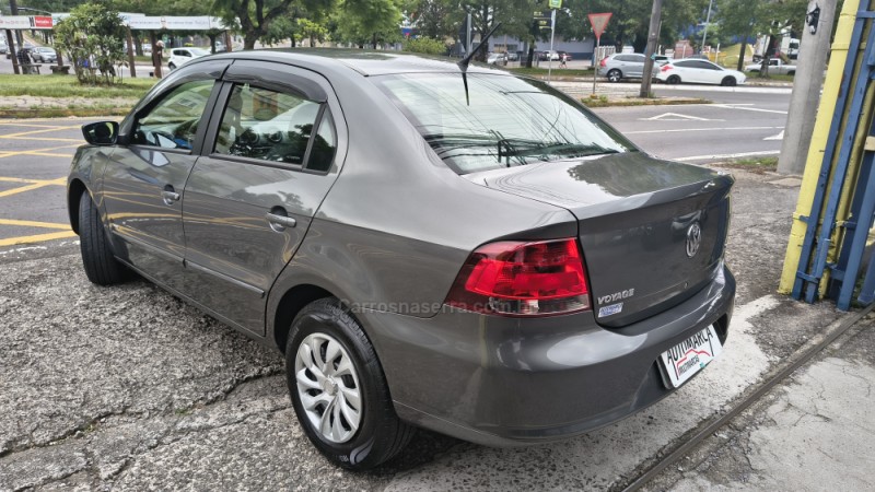 VOYAGE 1.6 MI TREND 8V FLEX 4P MANUAL - 2011 - CAXIAS DO SUL