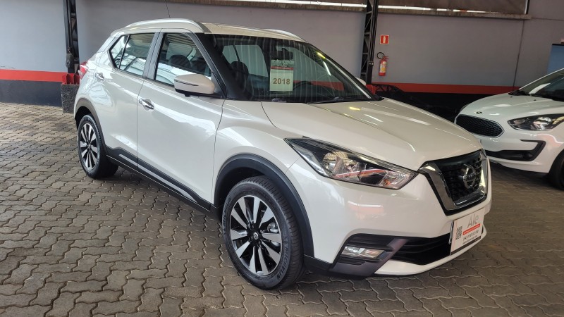 KICKS 1.6 16V FLEX SL 4P XTRONIC - 2018 - GARIBALDI