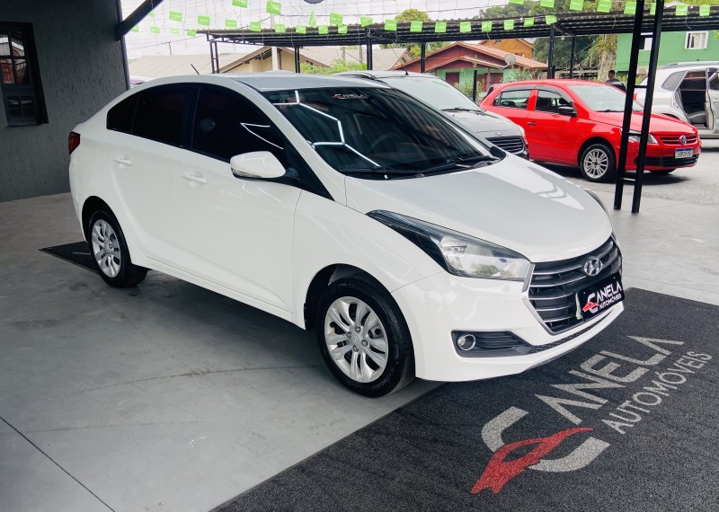 HB20S 1.6 COMFORT PLUS 16V FLEX 4P MANUAL - 2017 - CANELA