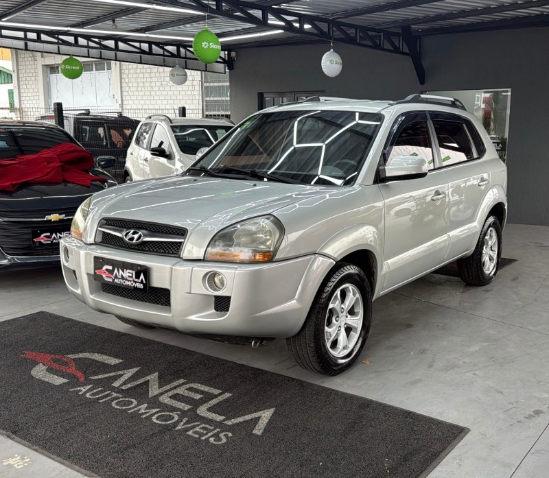 tucson 2.0 mpfi gls 16v 143cv 2wd flex 4p automatico 2013 canela