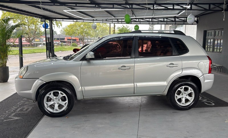 TUCSON 2.0 MPFI GLS 16V 143CV 2WD FLEX 4P AUTOMÁTICO - 2013 - CANELA