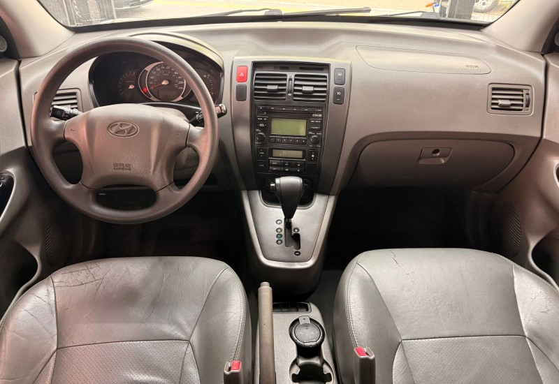 TUCSON 2.0 MPFI GLS 16V 143CV 2WD FLEX 4P AUTOMÁTICO - 2013 - CANELA