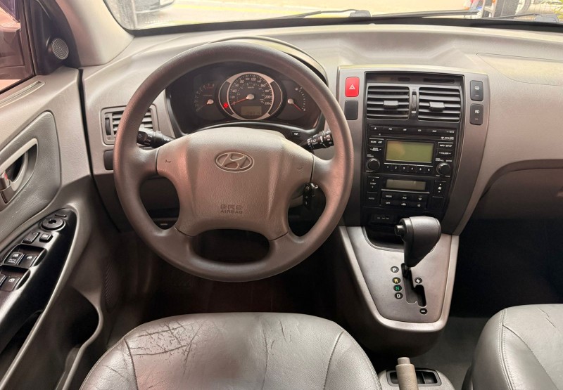 TUCSON 2.0 MPFI GLS 16V 143CV 2WD FLEX 4P AUTOMÁTICO - 2013 - CANELA