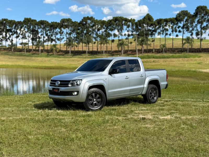AMAROK 2.0 TRENDLINE 4X4 CD 16V TURBO INTERCOOLER DIESEL 4P AUTOMÁTICO - 2013 - LAGOA VERMELHA