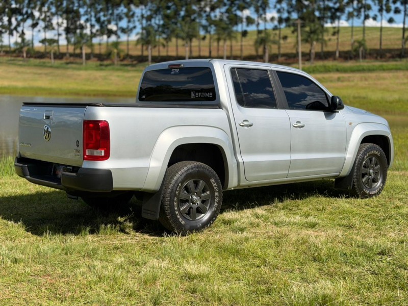 AMAROK 2.0 TRENDLINE 4X4 CD 16V TURBO INTERCOOLER DIESEL 4P AUTOMÁTICO - 2013 - LAGOA VERMELHA