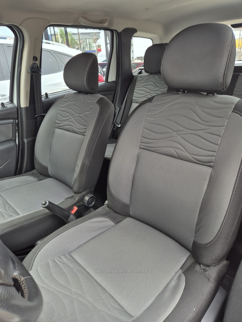 DUSTER 2.0 DYNAMIQUE 4X2 16V FLEX 4P AUTOMÁTICO - 2014 - CAXIAS DO SUL