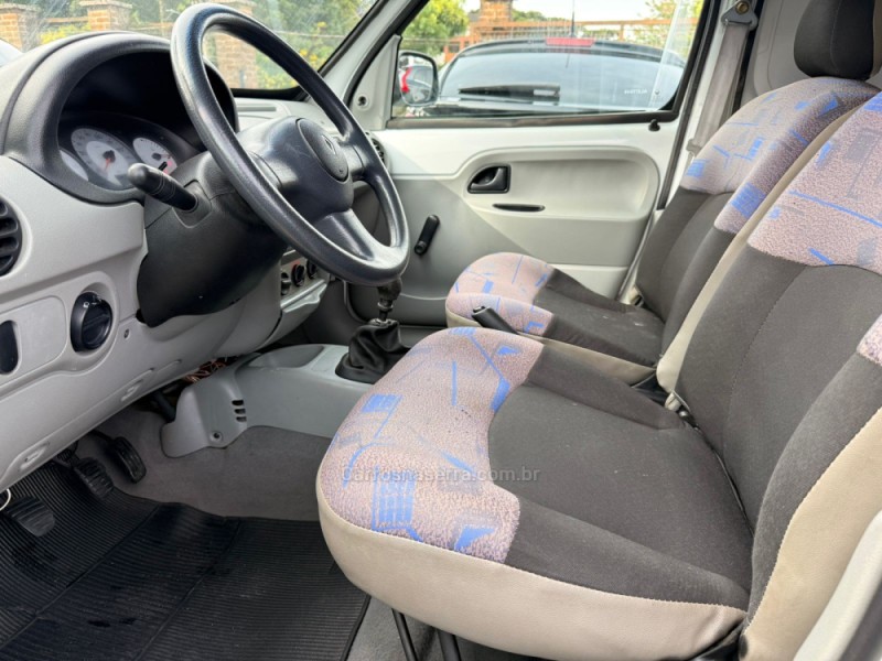 KANGOO 1.6 EXPRESS 16V FLEX 3P MANUAL - 2010 - CANELA