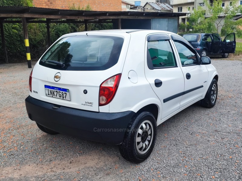 CELTA 1.0 MPFI VHC LIFE 8V FLEX 4P MANUAL - 2007 - FARROUPILHA