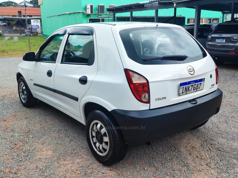 CELTA 1.0 MPFI VHC LIFE 8V FLEX 4P MANUAL - 2007 - FARROUPILHA