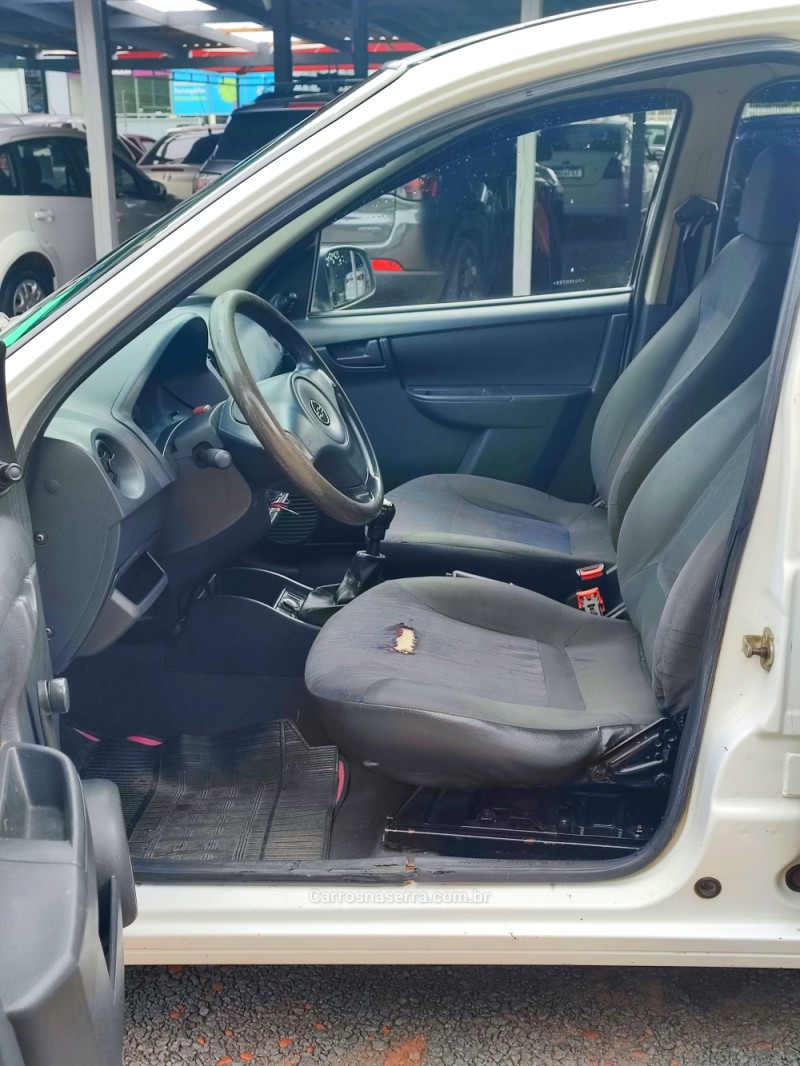 CELTA 1.0 MPFI VHC LIFE 8V FLEX 4P MANUAL - 2007 - FARROUPILHA